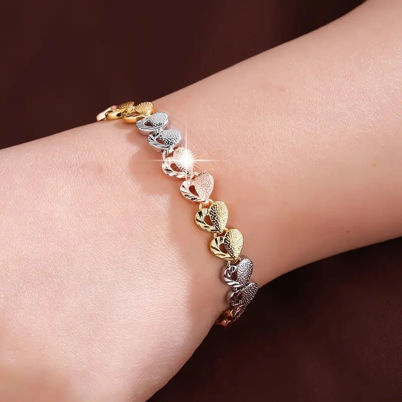 Elena - Vintage srdcový náramek