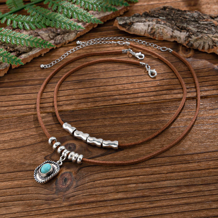 Lada - Náhrdelník s přívěskem ve vintage stylu