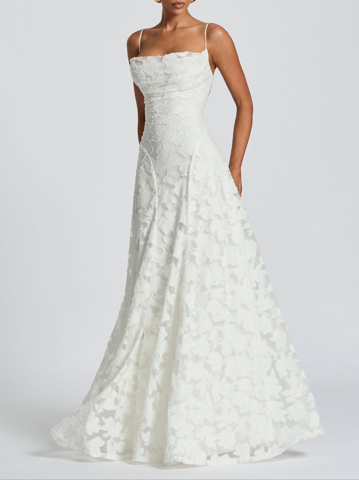 Radmila – Plynulá elegance v nadčasovém maxi stylu