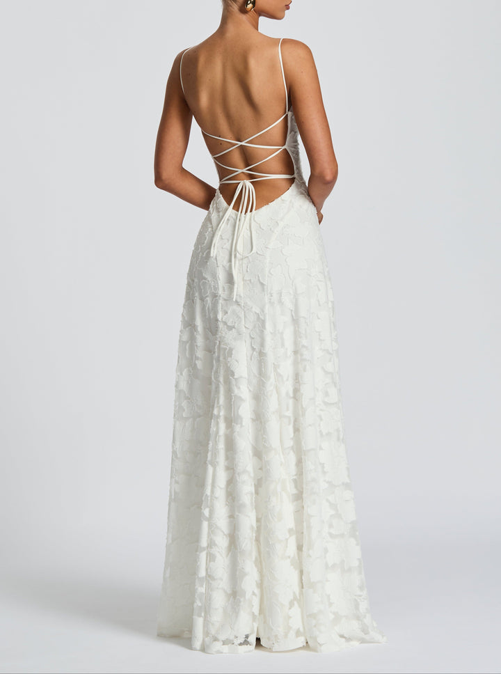 Radmila – Plynulá elegance v nadčasovém maxi stylu