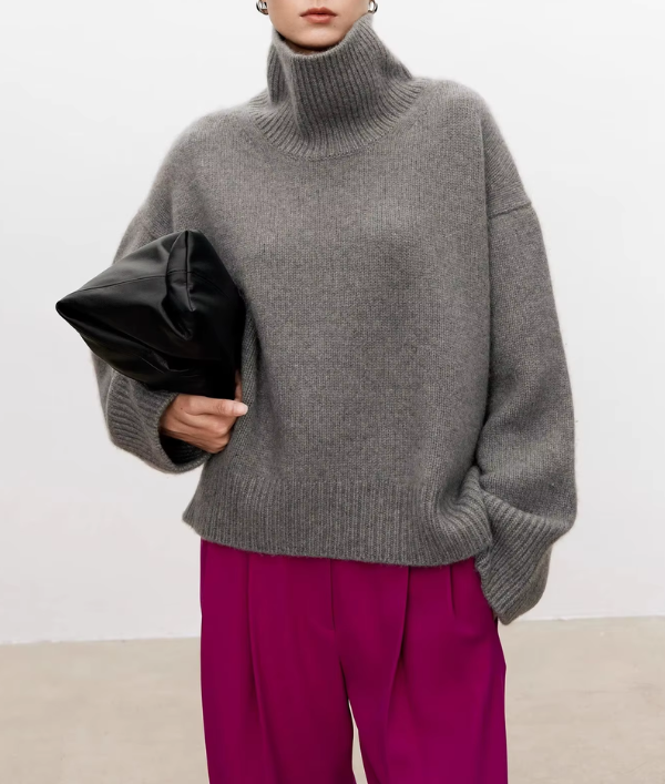 Ivana - Svetr s rolákem